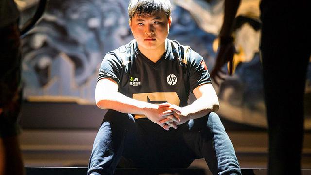 会首日较量 会首日较量