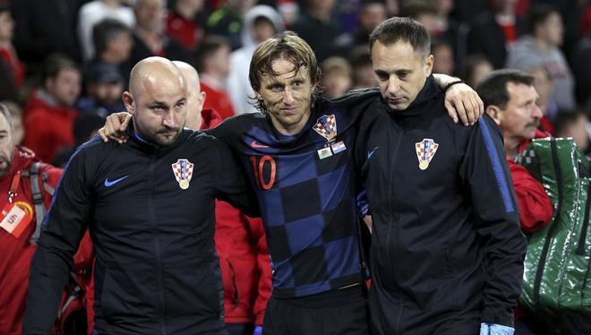 等球员将从 等球员将从