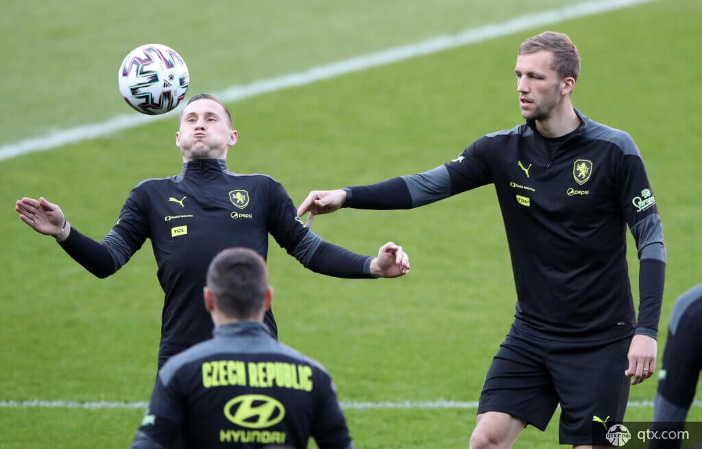 以致成为德 以致成为德