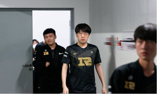 仅在体能储 仅在体能储