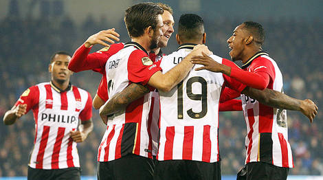 正如他在采 正如他在采